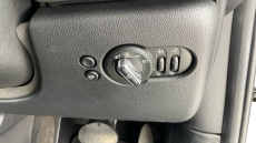 MINI Hatchback 135kW Cooper S Level 2 33kWh 3dr Auto Electric Hatchback